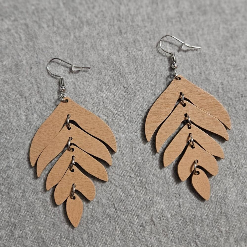 Boutique Natural Wood Tiered Leaf Wood Dangle Earrings ~ Eclectic Casual Novelty